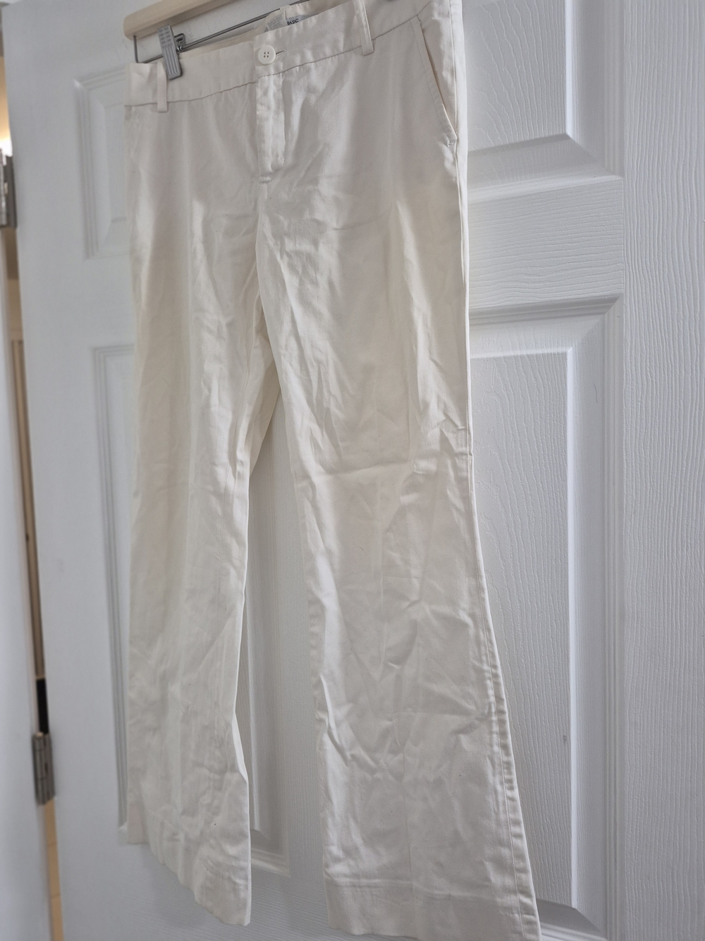 Zara Women's Cream Chino Pants - Slim Straight